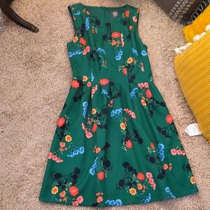 VINCE CAMUTO Floral Print Dress w/Pockets Size 6